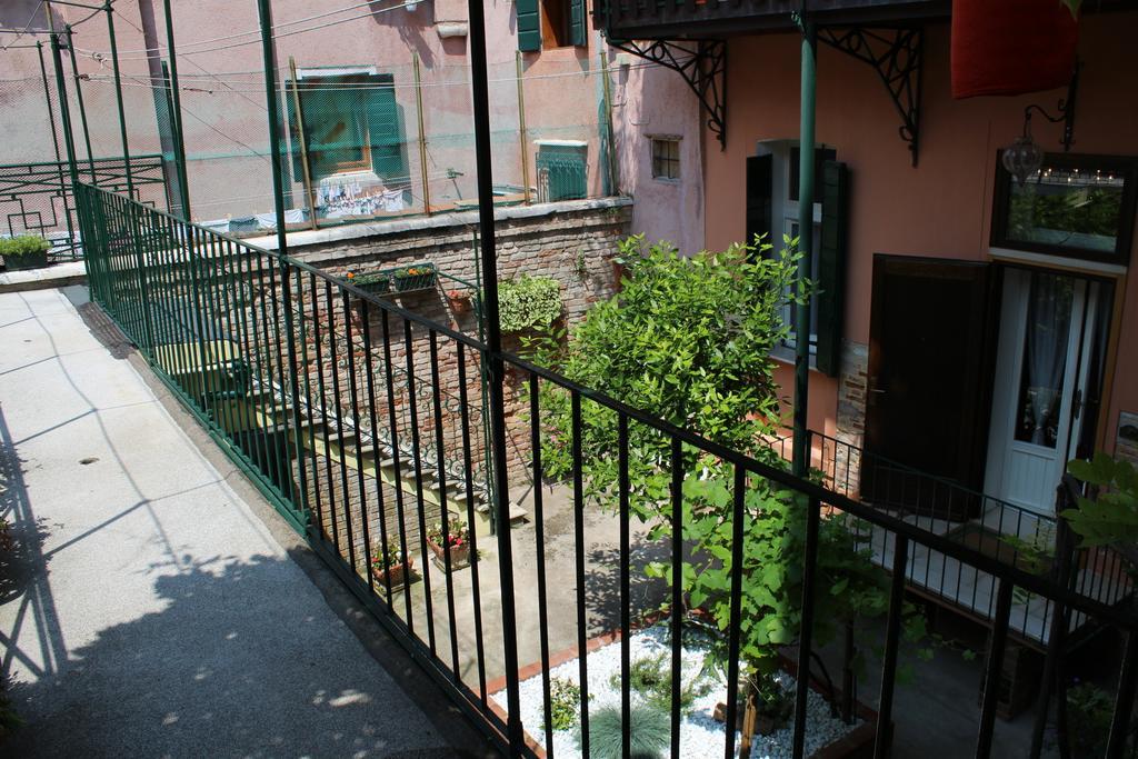 San Giacomo Apartment Venedik Oda fotoğraf